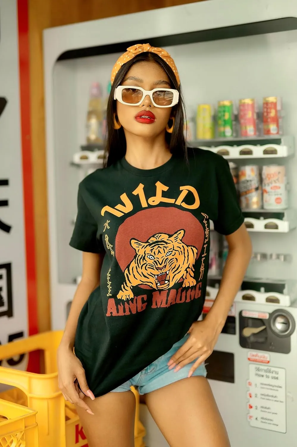 Design Ringer Retro Vintage Look Cotton T Shirt for Men and Women - Unique Design Urban Streetwear Fashion Tee Unisex